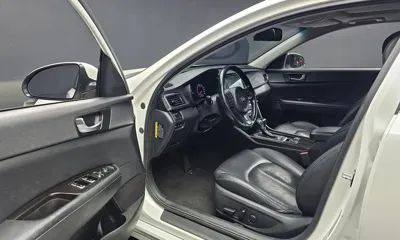 Kia K5 2016, 201824 км, за 3607.88 USD - фото 10