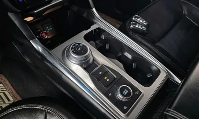 Ford Explorer 2021, 81088 км, за 23118.6 USD - фото 9