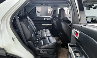 Ford Explorer 2021, 81088 км, за 23118.6 USD - фото 12