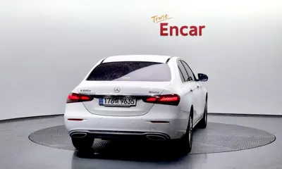 Mercedes-Benz E-Class 2023, 16893 км, за 13615.94 USD