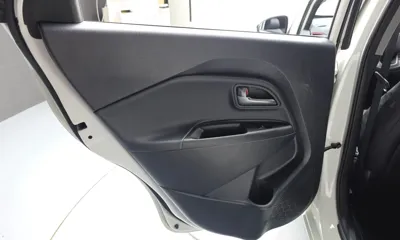 Kia Pride 2015, 41196 км, за 5789.75 USD - фото 25