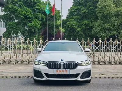 BMW 5 Series 2022, 71600 км, за 29134.22 USD