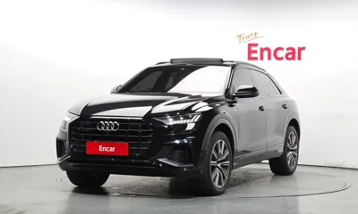 Audi Q8 · 2021 год