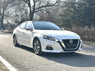Nissan Teana 2022, 36000 км, за 13978.54 USD