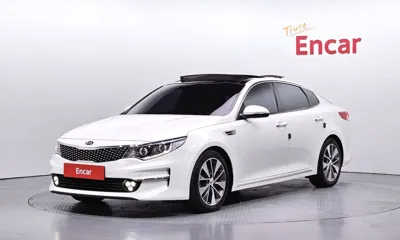 Kia K5 · 2016 год