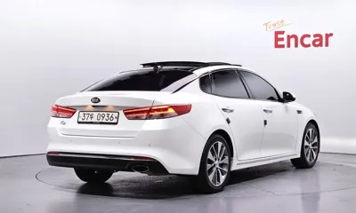 Kia K5 2016, 155561 км, за 6186.1 USD