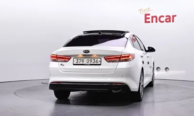 Kia K5 2016, 155561 км, за 6186.1 USD