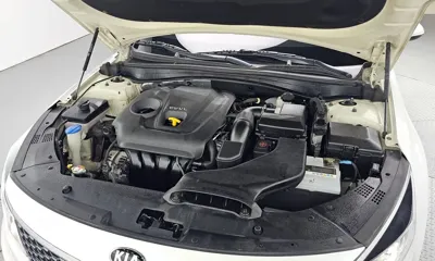 Kia K5 2016, 155561 км, за 6186.1 USD - фото 6