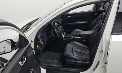 Kia K5 2016, 155561 км, за 6186.1 USD - фото 10