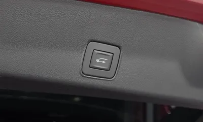ChevroletGMDaewoo Trailblazer 2023, 49205 км, за 25981.63 USD - фото 18
