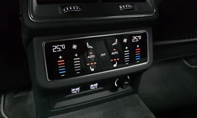 Audi A7 2020, 70319 км, за 26327.75 USD - фото 28