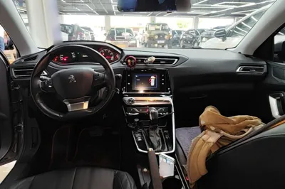 Peugeot 308 2018, 105200 км, за 6420 USD - фото 12