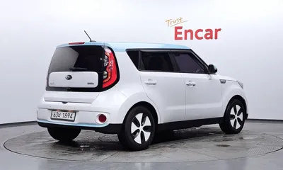 Kia Soul 2015, 51156 км, за 5265.55 USD