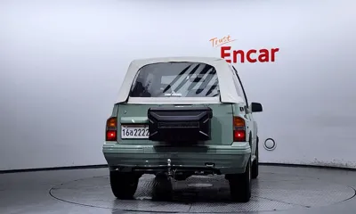 Chevrolet Tracker 1994, 216381 км, за 9852.86 USD