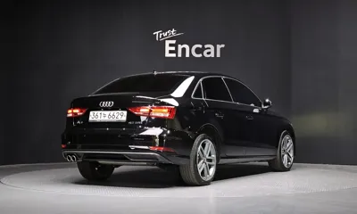 Audi A3 2020, 87641 км, за 8347.9 USD - фото 2