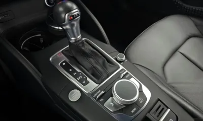 Audi A3 2020, 87641 км, за 8347.9 USD - фото 9