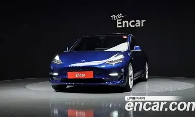 Tesla Model 3 2020, 29278 км, за 22926.99 USD