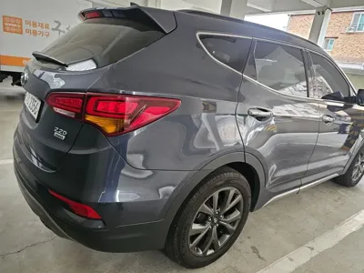 Hyundai Santafe 2018, 176000 км, за 8074.04 USD