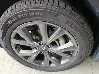 Hyundai Santafe 2018, 176000 км, за 8074.04 USD