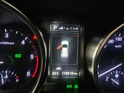 Hyundai Santafe 2018, 176000 км, за 8074.04 USD - фото 7