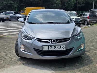Hyundai Avante 2015, 102339 км, за 4726.27 USD