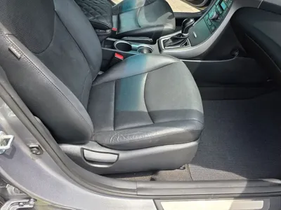 Hyundai Avante 2015, 102339 км, за 4726.27 USD - фото 15