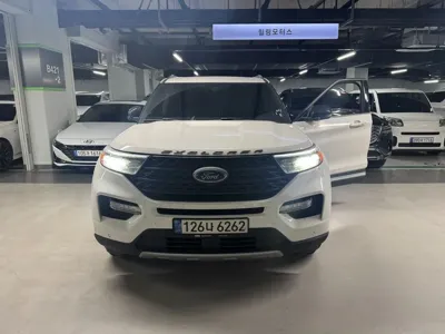 Ford Explorer · 2021 год