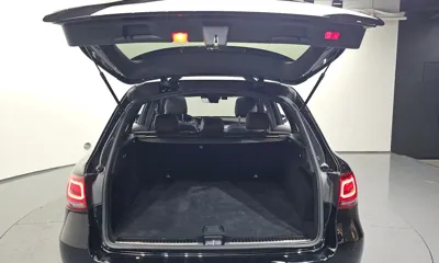 Mercedes-Benz GLC-Class 2022, 22891 км, за 38056.24 USD - фото 20