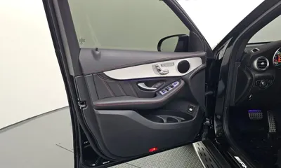 Mercedes-Benz GLC-Class 2022, 22891 км, за 38056.24 USD - фото 24