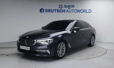 BMW 5-Series · 2018 год