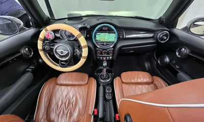 MINI Cooper Convertible 2019, 94348 км, за 10075.98 USD - фото 7