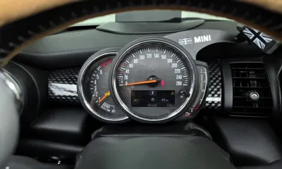 MINI Cooper Convertible 2019, 94348 км, за 10075.98 USD - фото 8