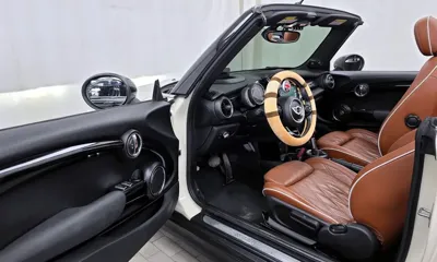 MINI Cooper Convertible 2019, 94348 км, за 10075.98 USD - фото 10