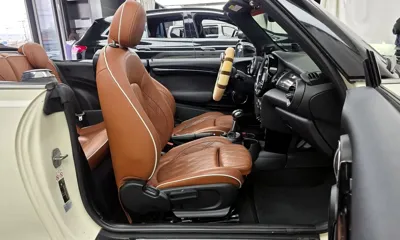 MINI Cooper Convertible 2019, 94348 км, за 10075.98 USD - фото 11