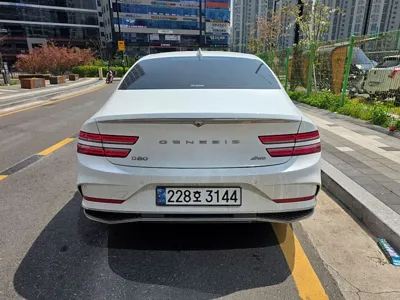 Genesis G80 2025, 25969 км, за 15933.17 USD
