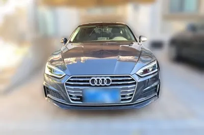 Audi A5 2017, 48700 км, за 18519 USD