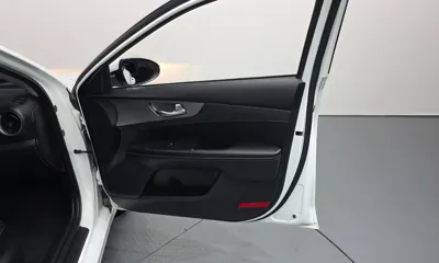 Kia K3 2021, 85551 км, за 65636.08 USD - фото 25