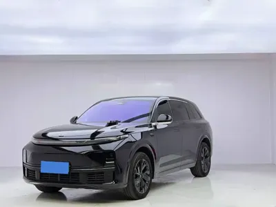 Li Auto Li L7 · 2024 год