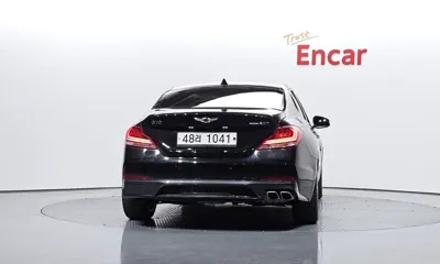 Genesis G70 2019, 40946 км, за 16709.61 USD