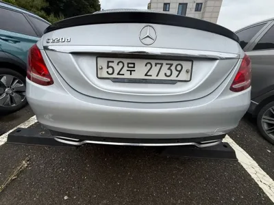 Mercedes-Benz C-Class 2018, 71950 км, за 11051.16 USD
