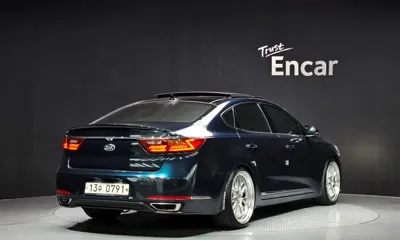 Kia K7 2016, 146047 км, за 6562 USD