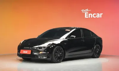 Tesla Model 3 · 2021 год