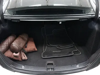 Mercedes-Benz E-Class 2021, 57295 км, за 27953.18 USD