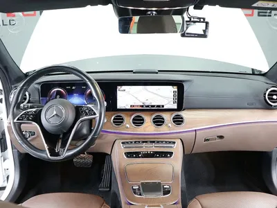 Mercedes-Benz E-Class 2021, 57295 км, за 27953.18 USD - фото 13