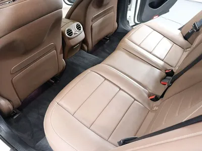 Mercedes-Benz E-Class 2021, 57295 км, за 27953.18 USD - фото 15