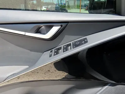Kia Niro 2022, 82065 км, за 14325.74 USD - фото 12