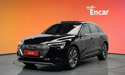 Audi e-tron · 2022 год