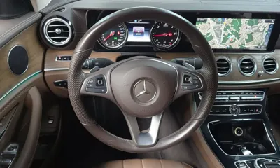 Mercedes-Benz E-Class 2018, 57597 км, за 15798.53 USD - фото 12