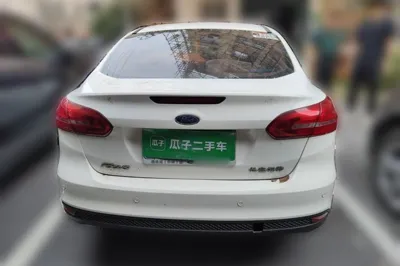 Ford Focus 2015, 129100 км, за 4049 USD
