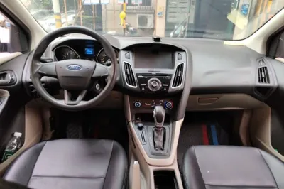 Ford Focus 2015, 129100 км, за 4049 USD - фото 9